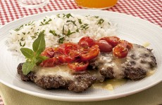 bifinho-carne-moida-a-parmegiana