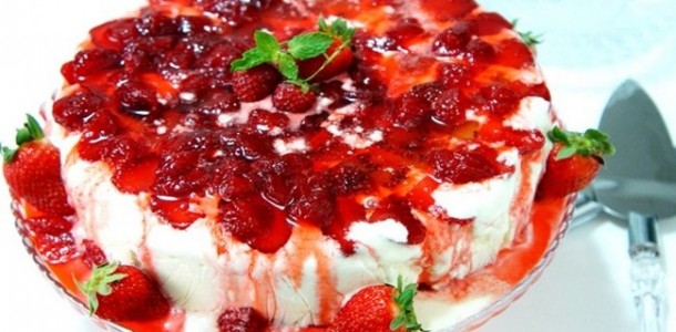 torta_de_sorvete_com_frutas-610x300