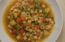 sopa-de-frango-com-macarrao-e-gengibre-6150